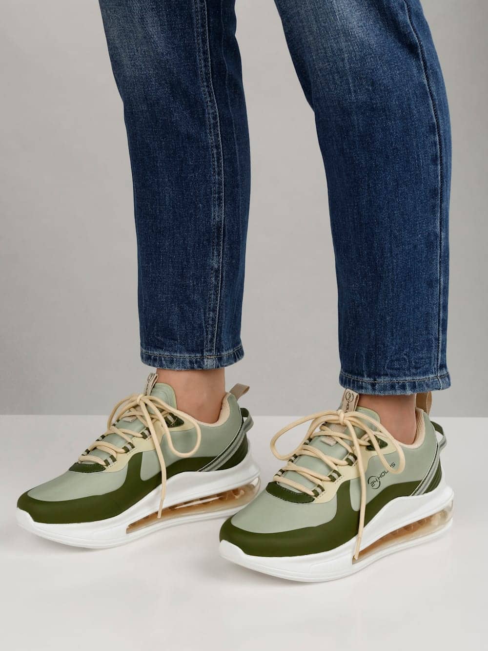 Vamos Sneaker mit Luftpolsterlaufsohle - Grun