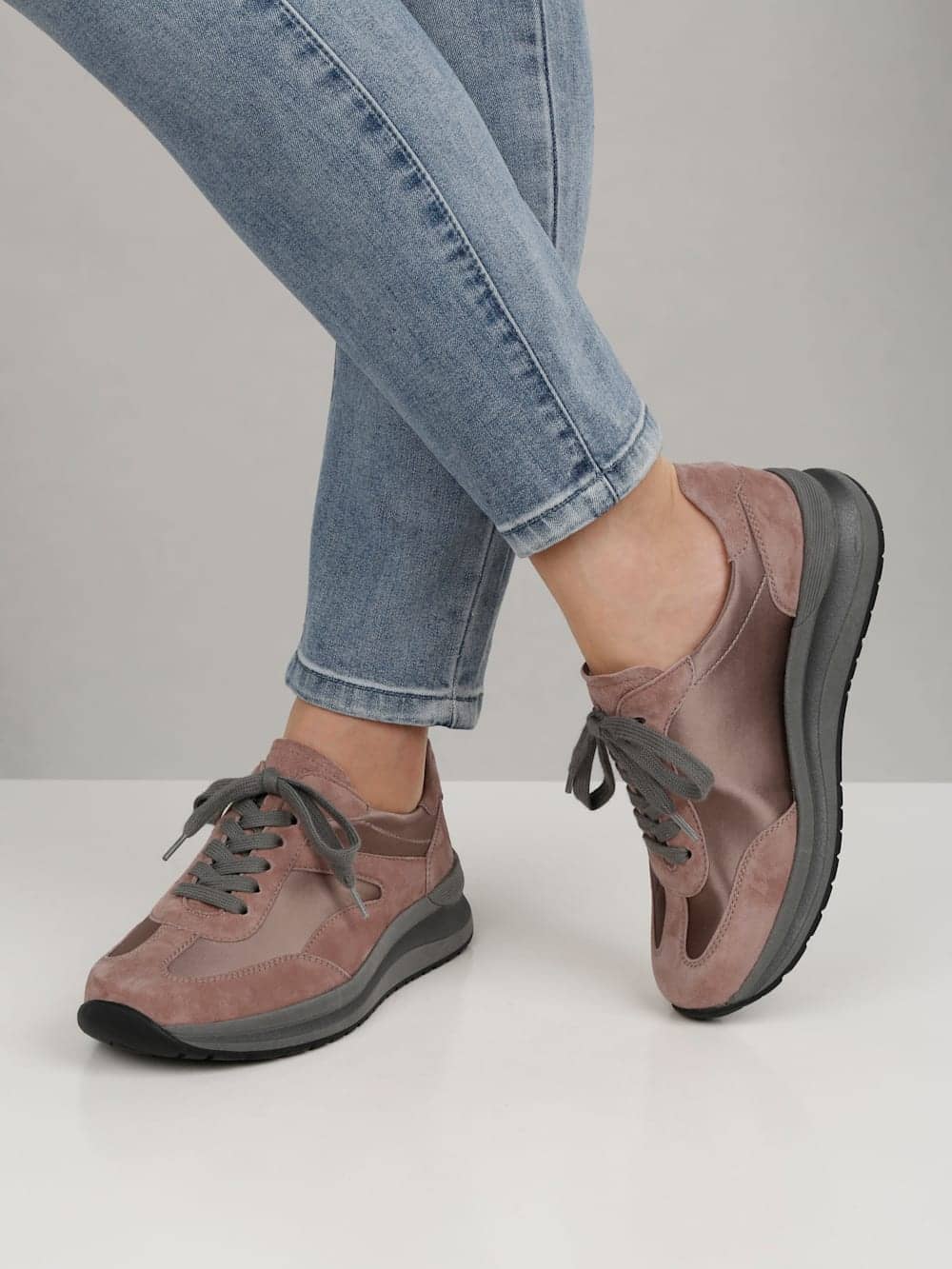 Vamos Schnurschuh mit Shock-Absorber - Altrosa