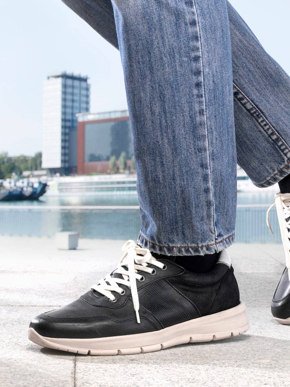 Vamos Schnurschuh mit extra dampfender Innensohle - Marineblau