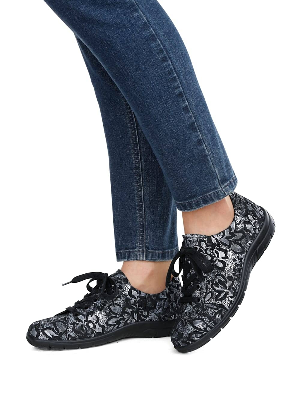 Vamos Schnurschuh mit Luftpolsterlaufsohle - Schwarz
