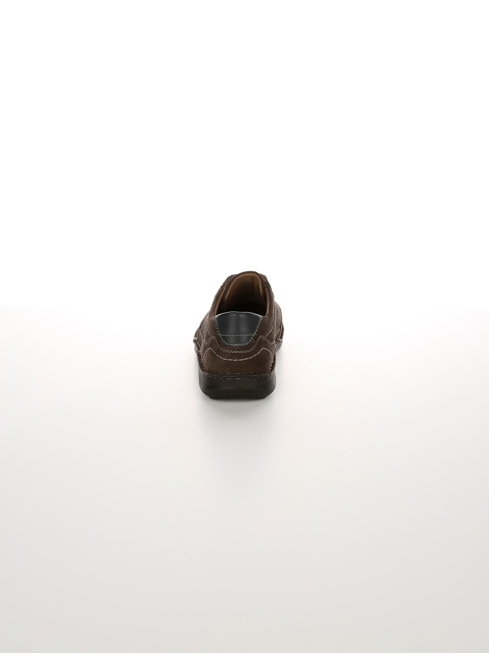 Vamos Schnurschuh mit seitlichen Perforationen - Braun