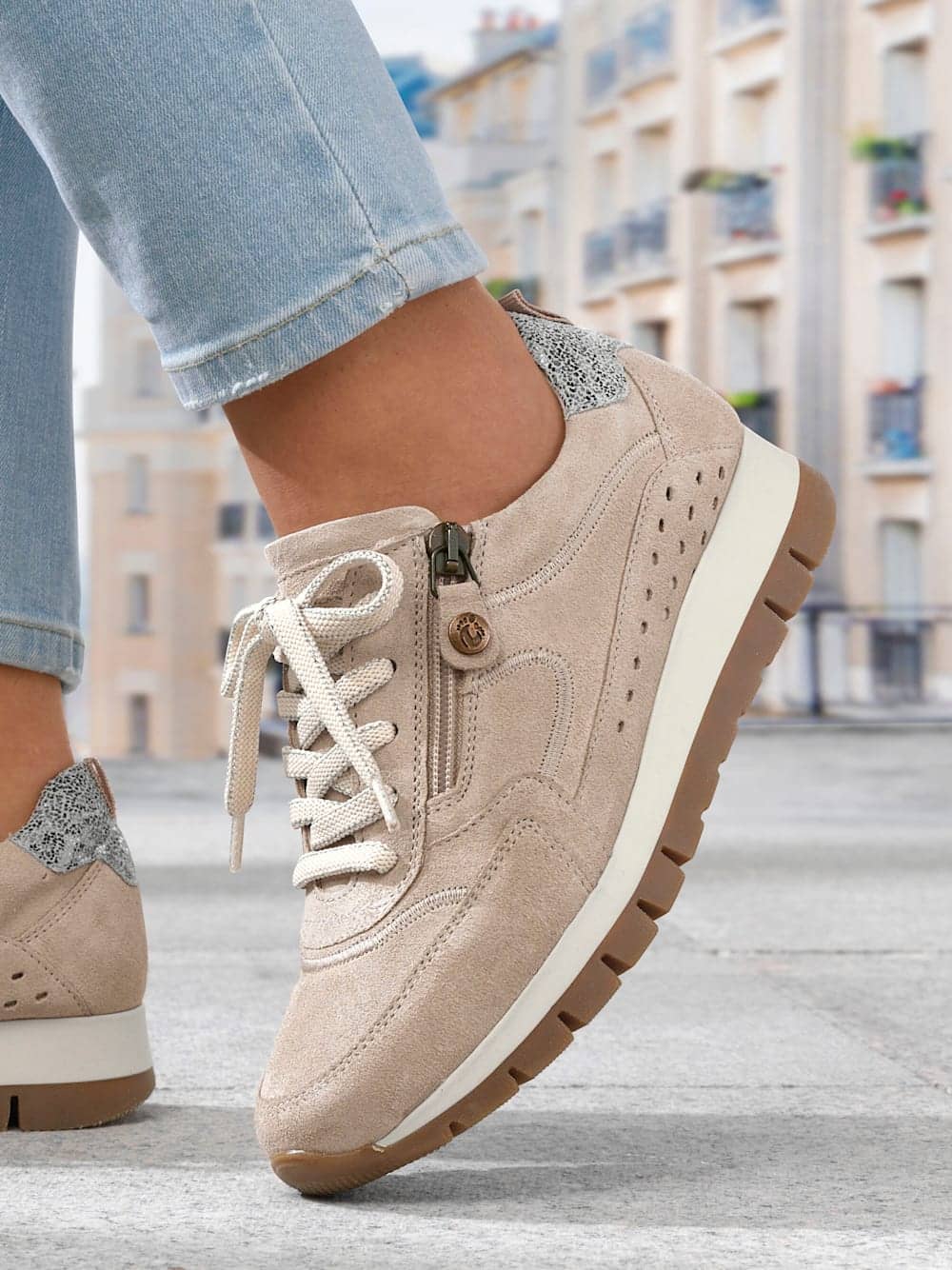 Vamos Schnurschuh mit seitlichem Reibverschluss - Beige