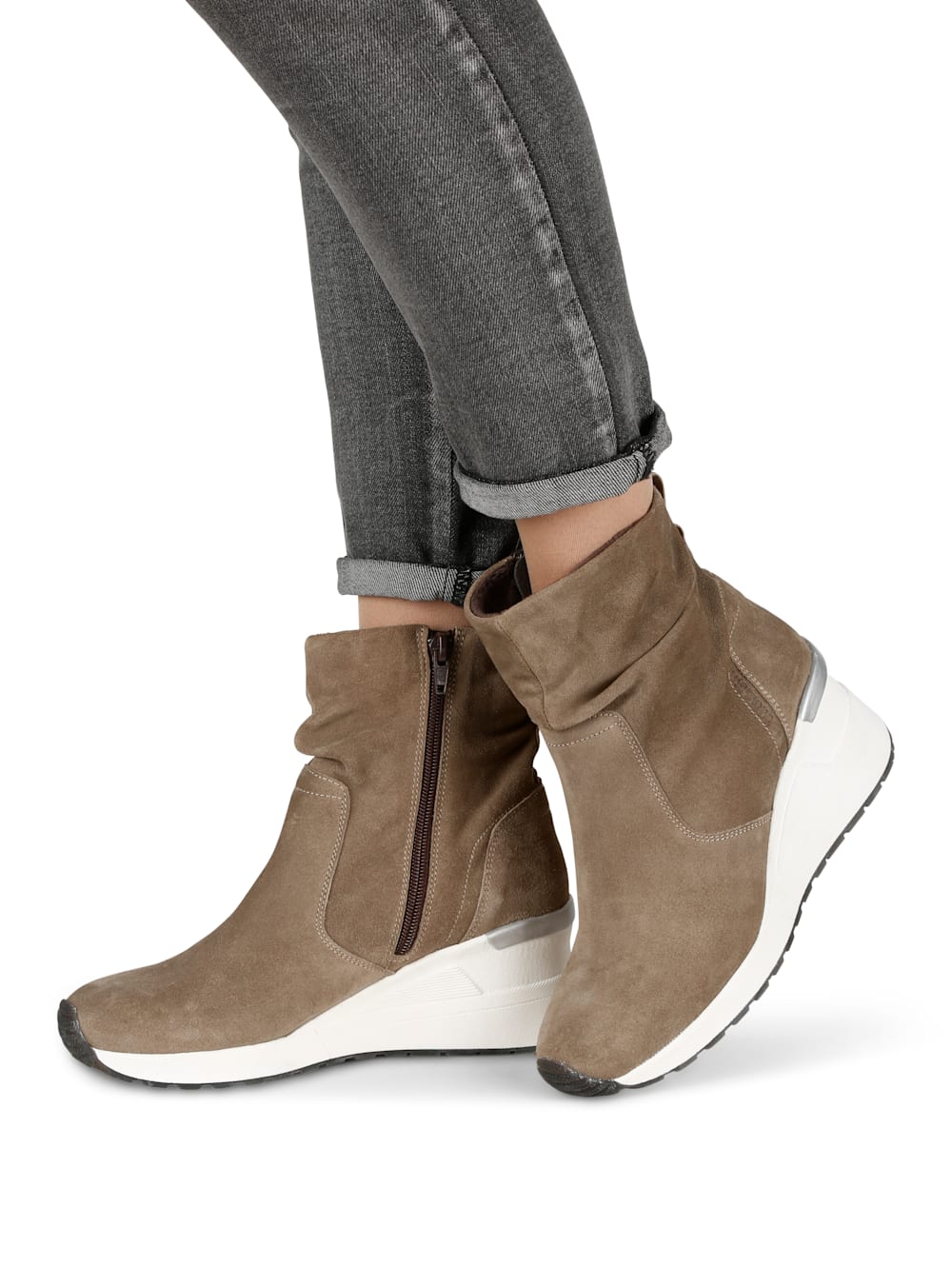 Vamos Stiefelette mit bequemem Keilabsatz - Taupe