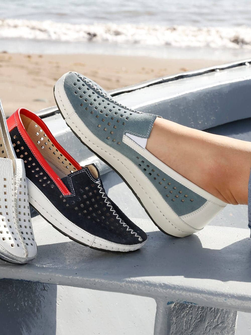 Vamos Slipper mit sommerlicher Perforation - Weib